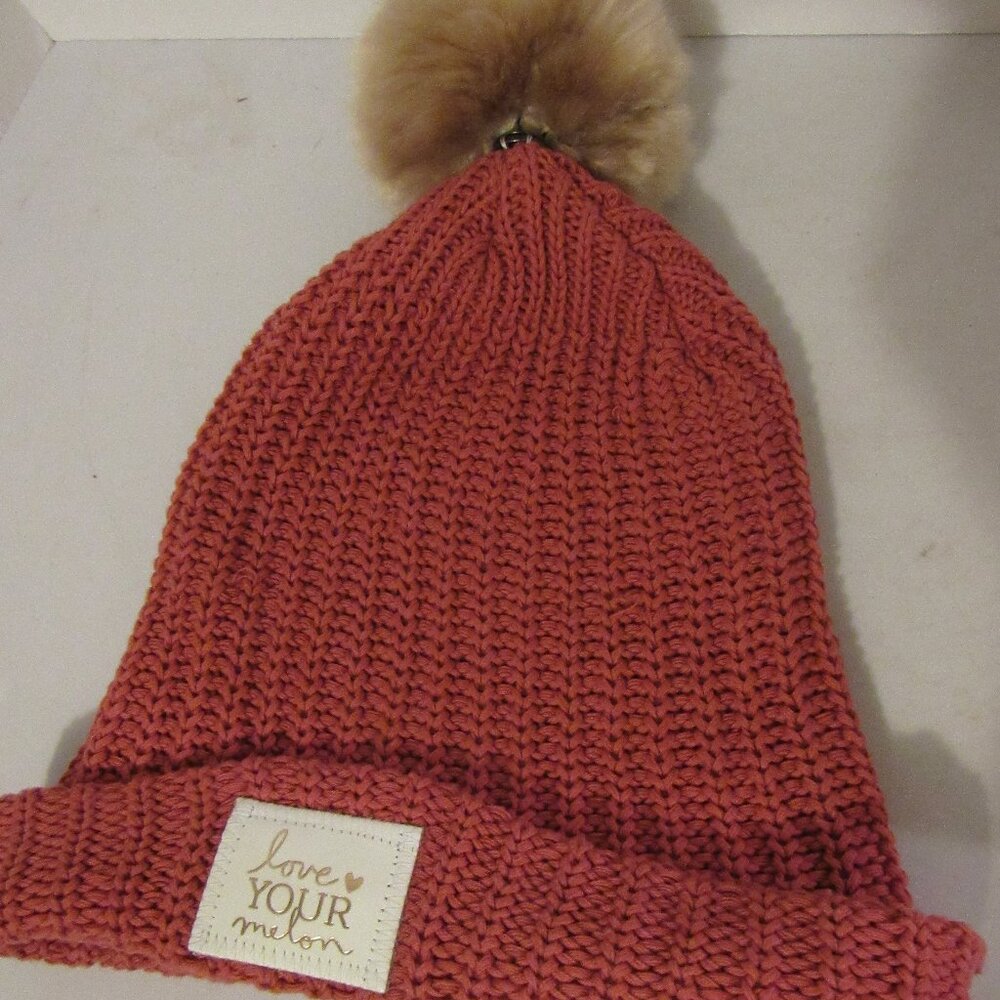 Love Your Melon Mega Pom‎ Pink Beanie Tuque Stocking Hat Made in USA